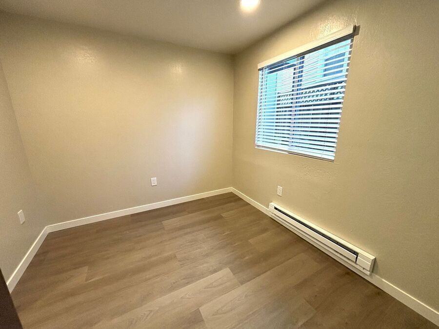 4040 Manila Ave #A - Photo 7 of 15