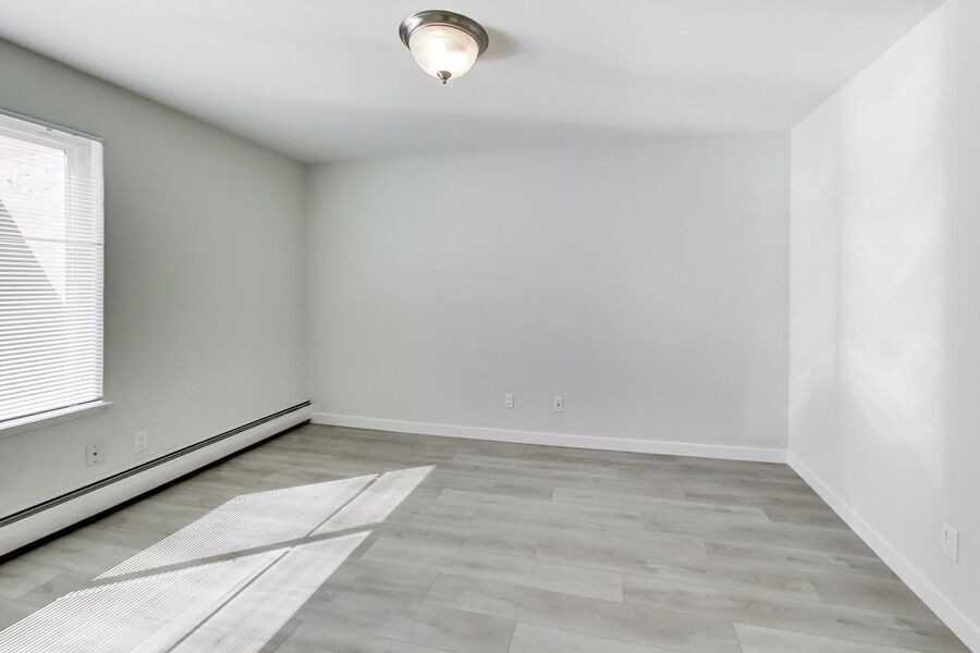 1737 Jackson St #307 - Photo 7 of 23