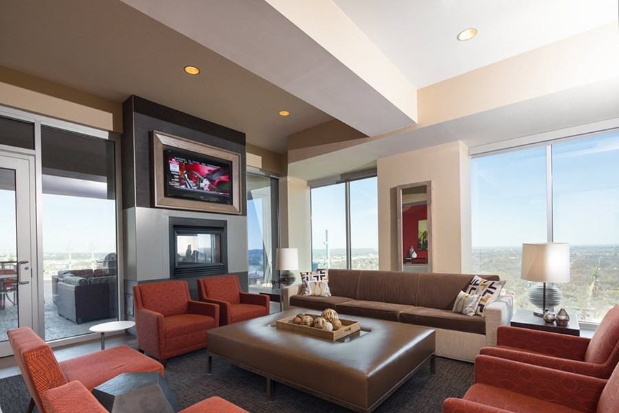 45 Rainey St - Photo 6 of 14