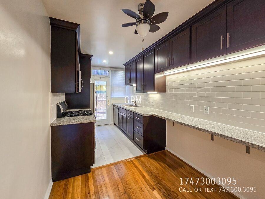 2004 N Vermont Ave #1 - Photo 4 of 15