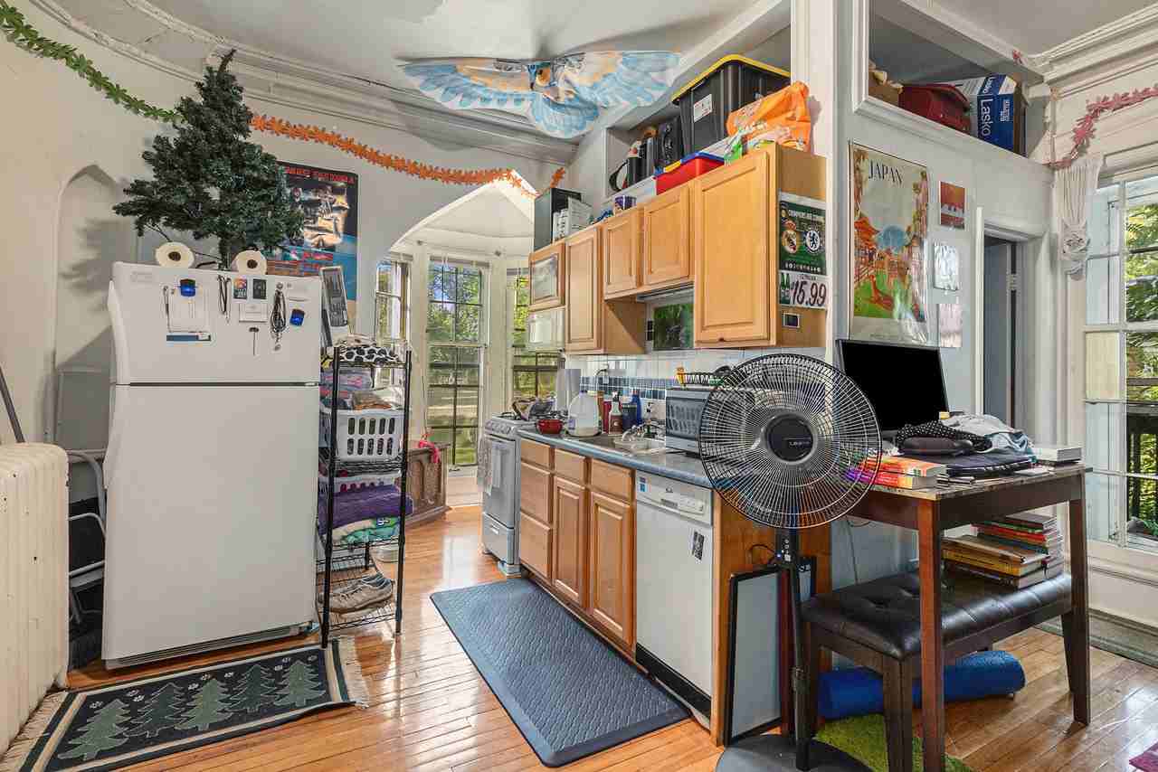 1020 W. Huron #6 - Photo 5 of 6