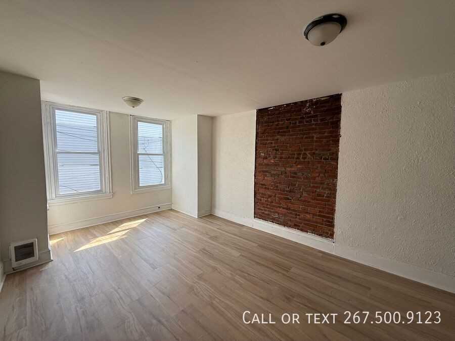 2003 N 25th St #2 - Photo 2 of 16