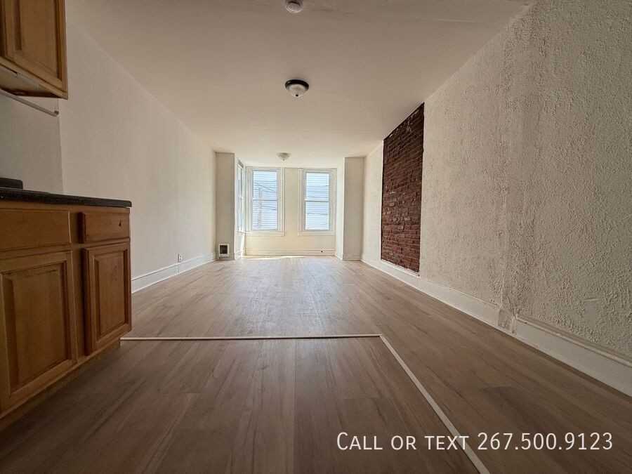 2003 N 25th St #2 - Photo 3 of 16