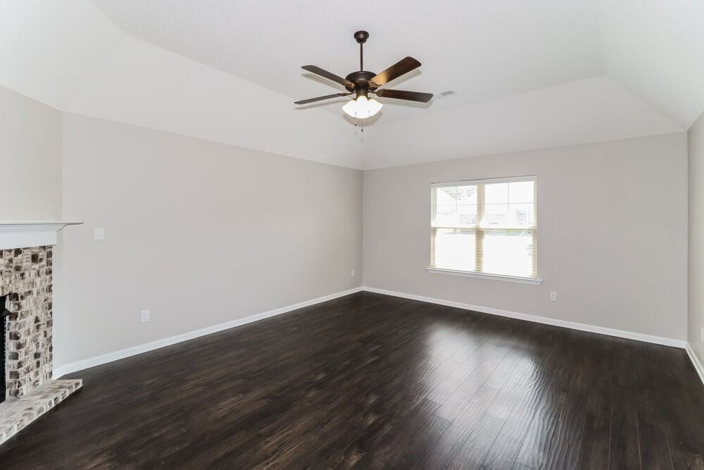 9466 Darren Cir S - Photo 5 of 16