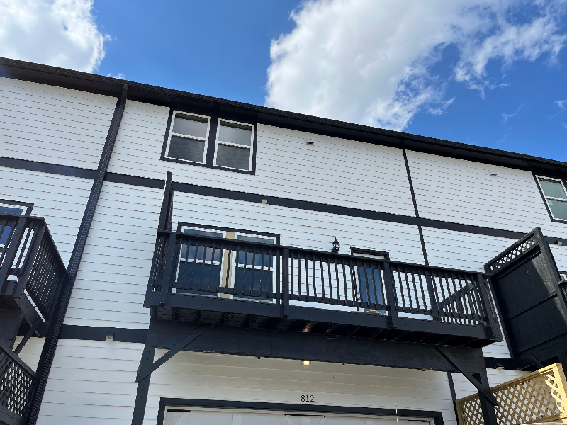 812 Mackay Crk - Photo 7 of 19