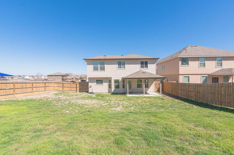 9501 Raeburn Ct - Photo 2 of 30