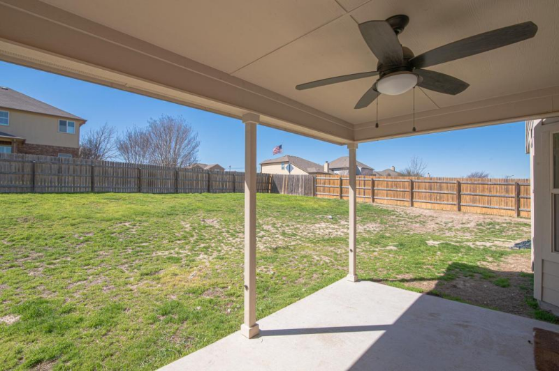 9501 Raeburn Ct - Photo 4 of 30