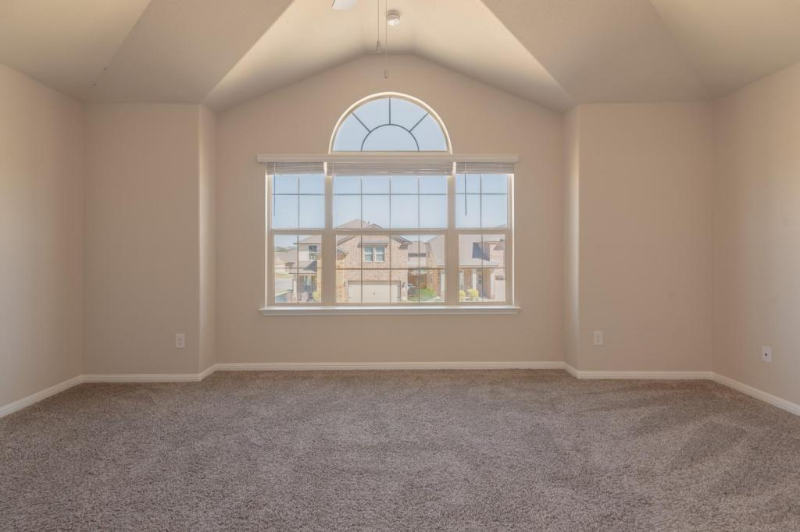 9501 Raeburn Ct - Photo 5 of 30