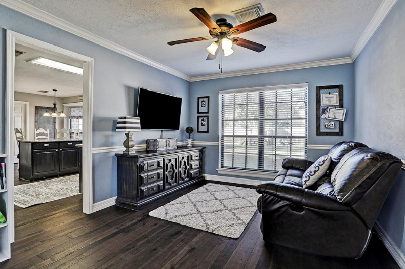 2018 Spinnaker Dr - Photo 4 of 18