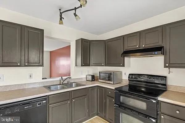 209 Clint Ln - Photo 6 of 8