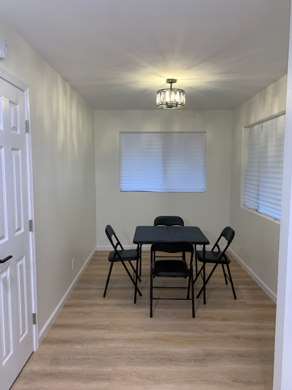 01 Liona St - Photo 6 of 41