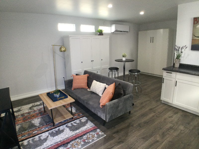 2601 W Boise Ave - Photo 2 of 10