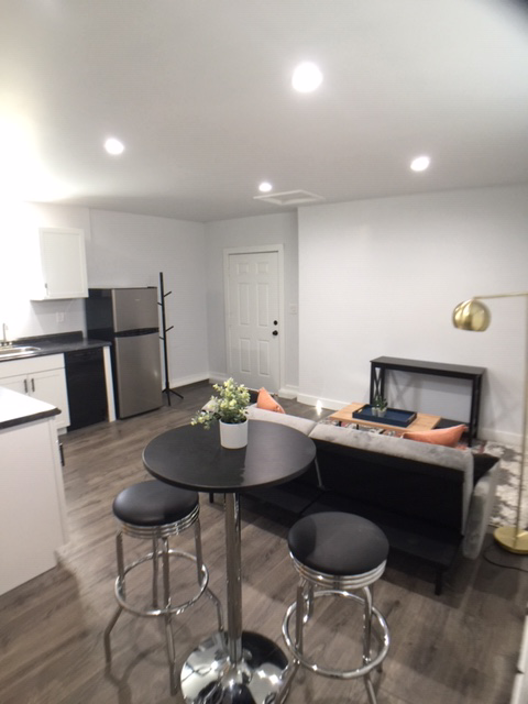 2601 W Boise Ave - Photo 4 of 10