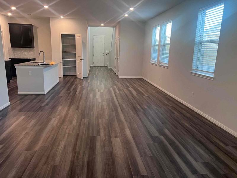 128 Tucana St - Photo 4 of 15