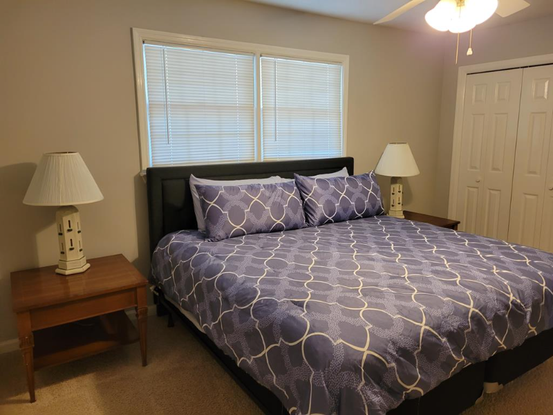 126 Park Ave Se #A - Photo 7 of 9