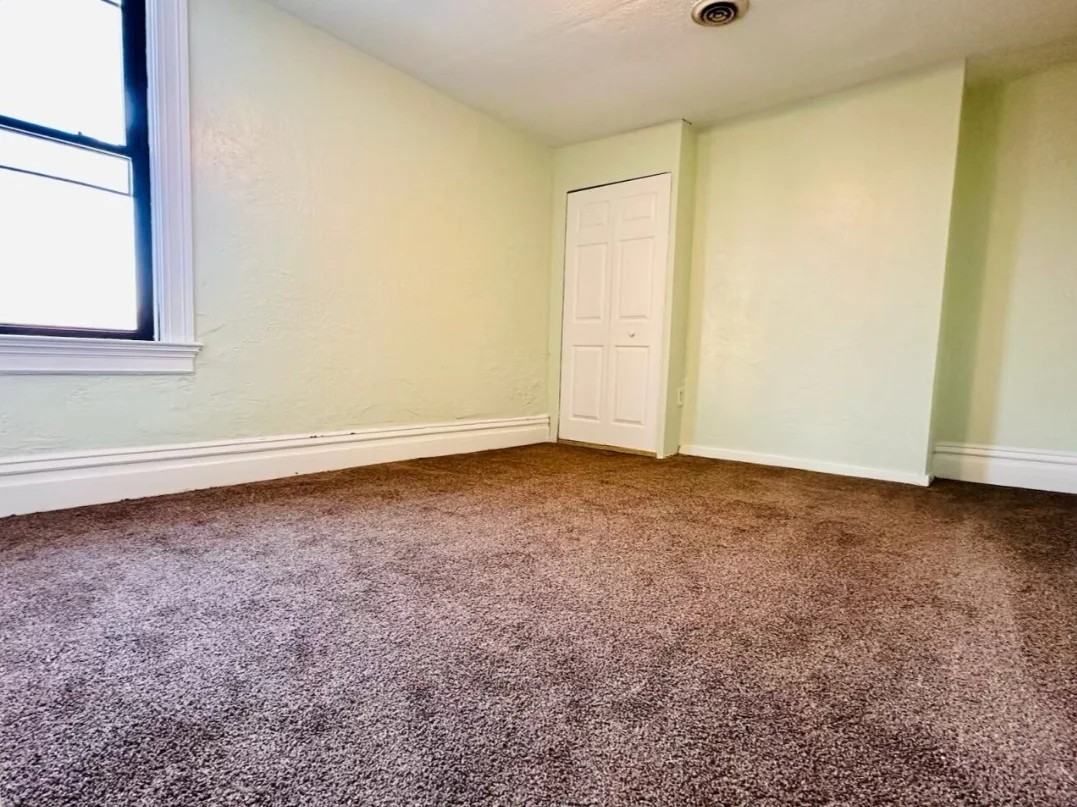 303 Peebles St #2 - Photo 4 of 14