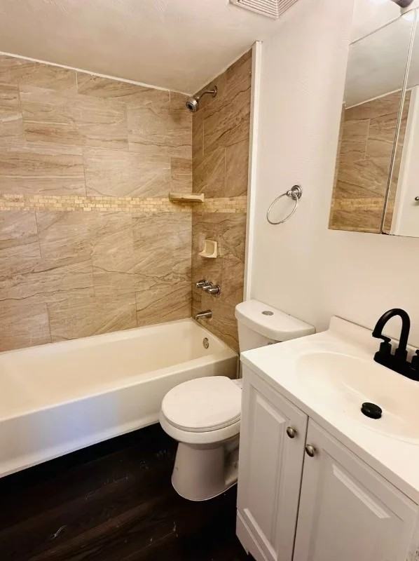 303 Peebles St #2 - Photo 7 of 14