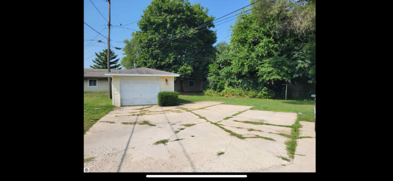 1916 Stockman Rd - Photo 2 of 11