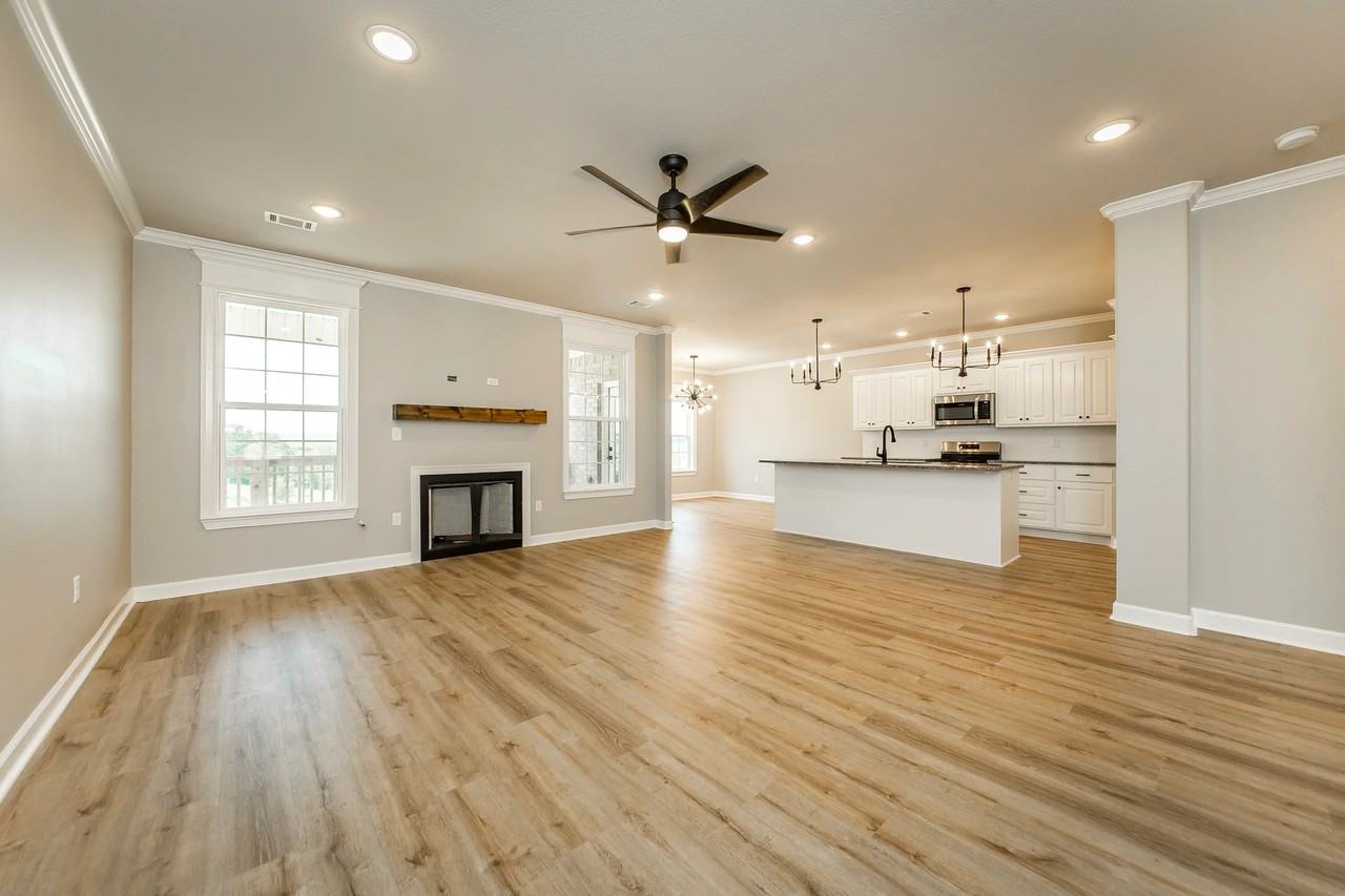 1901 Tapped Maple Dr - Photo 7 of 19