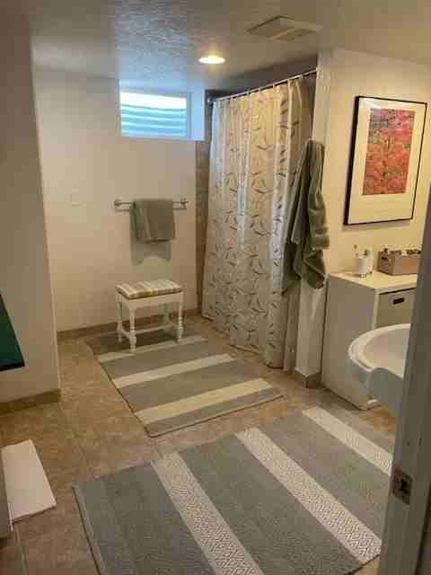 1213 10th Ave Nw #1 - Photo 4 of 10