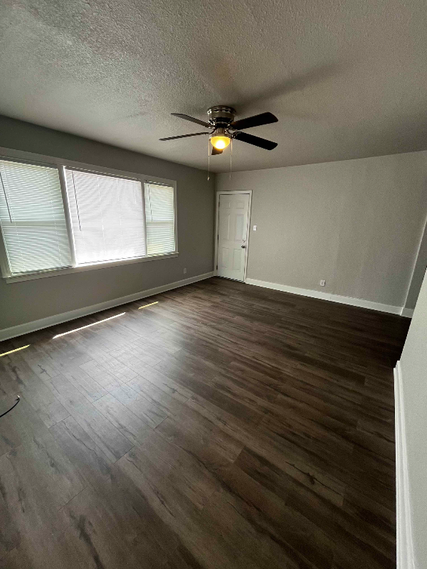 99 Harris Rd #3 - Photo 3 of 11