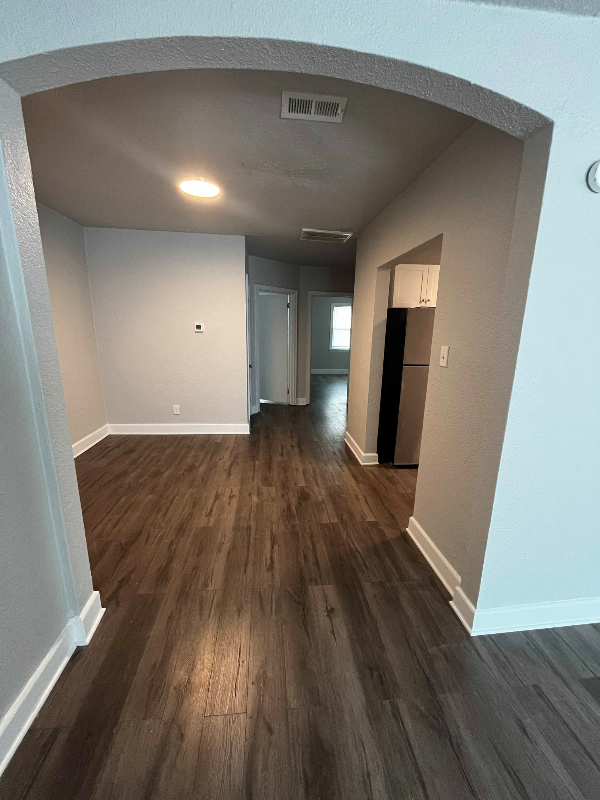 99 Harris Rd #3 - Photo 4 of 11