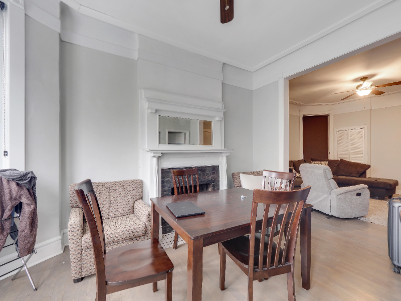 2652 N Halsted St #2F - Photo 5 of 10