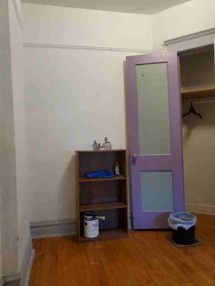 1440 W Winnemac Ave #2 - Photo 6 of 10