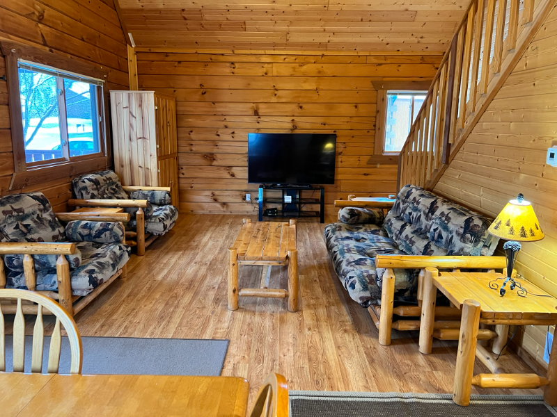 207 Blossom Dr - Photo 3 of 20