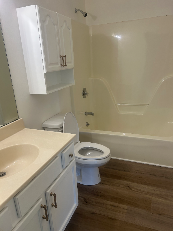 5709 Joseph Dr - Photo 4 of 13