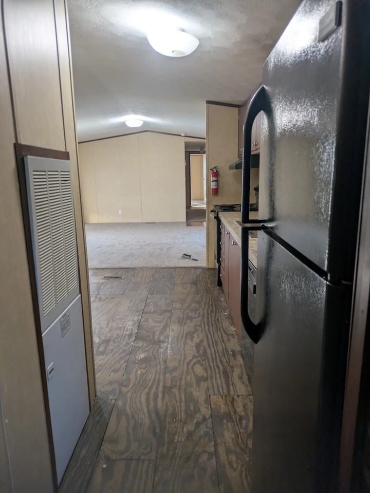 203 E Lincoln St #LOT2 - Photo 2 of 13