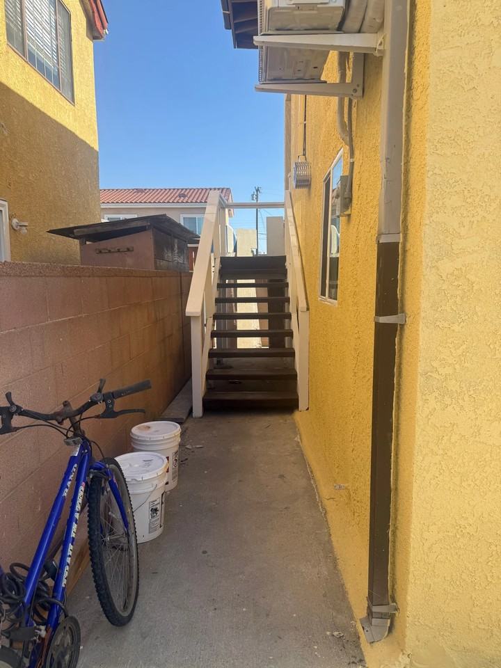 14920 Osage Ave #SF - Photo 3 of 18