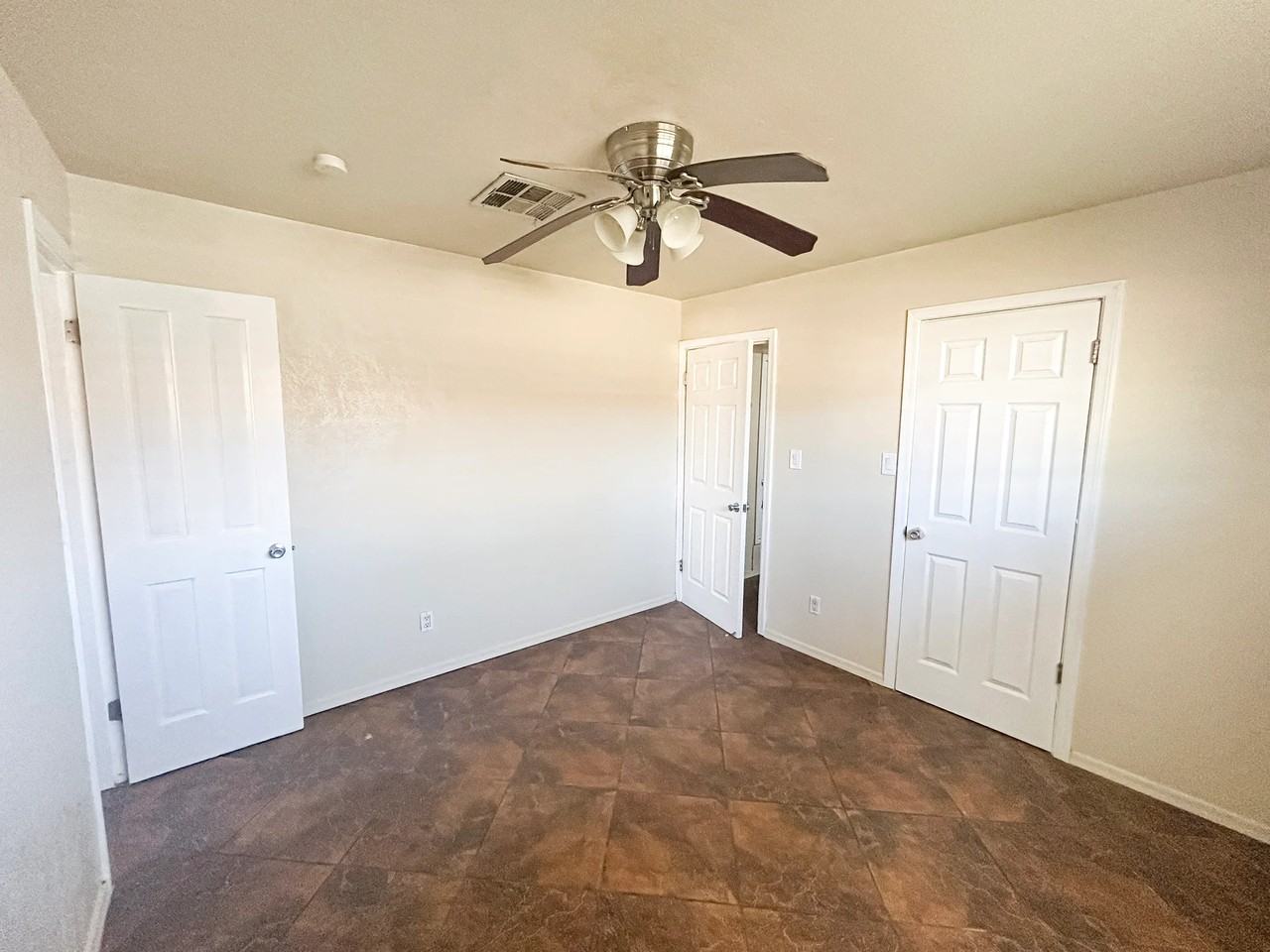 33 S Olive - Photo 7 of 14