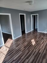 4056 Powell St - Photo 1 of 1