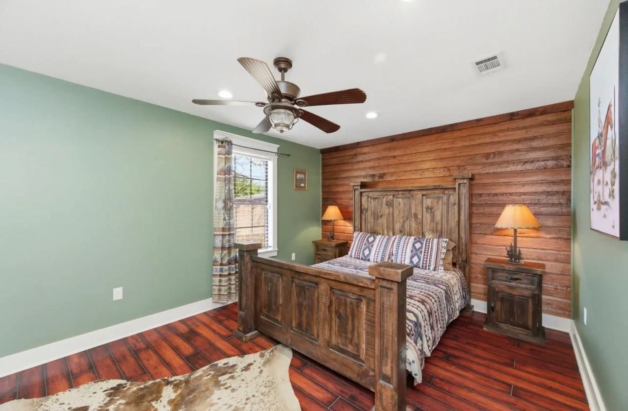 610 Jones Rd - Photo 7 of 16