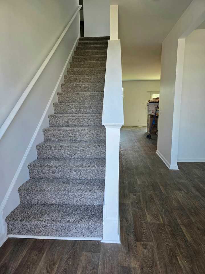 104 Decker Dr - Photo 2 of 10