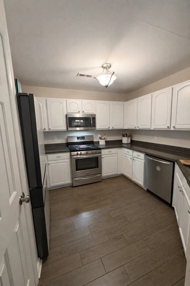 105 Chardonnay Rd - Photo 4 of 11