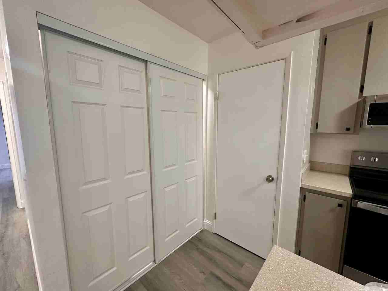 1906 San Jose Dr - Photo 4 of 13