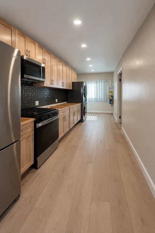 2016 S Burnside Ave - Photo 7 of 8