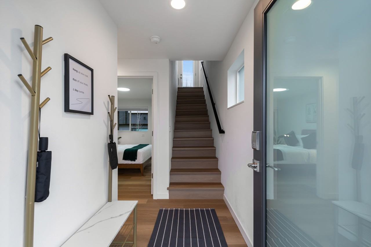 7510 43rd Ave S #C - Photo 4 of 20