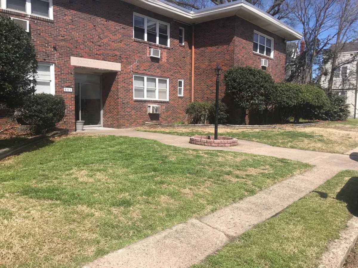 801 Greenway Ct - Photo 2 of 14