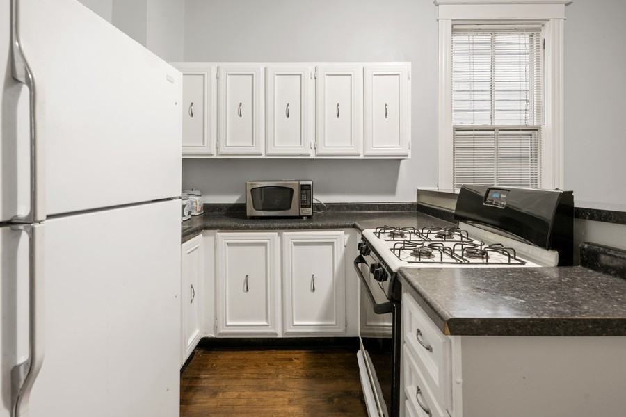 W Nelson St & Ashland Ave ##1F - Photo 4 of 9