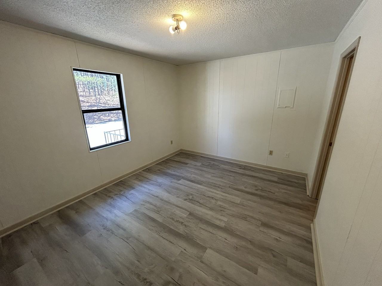 79 Ridgemont Cir #7 - Photo 4 of 6