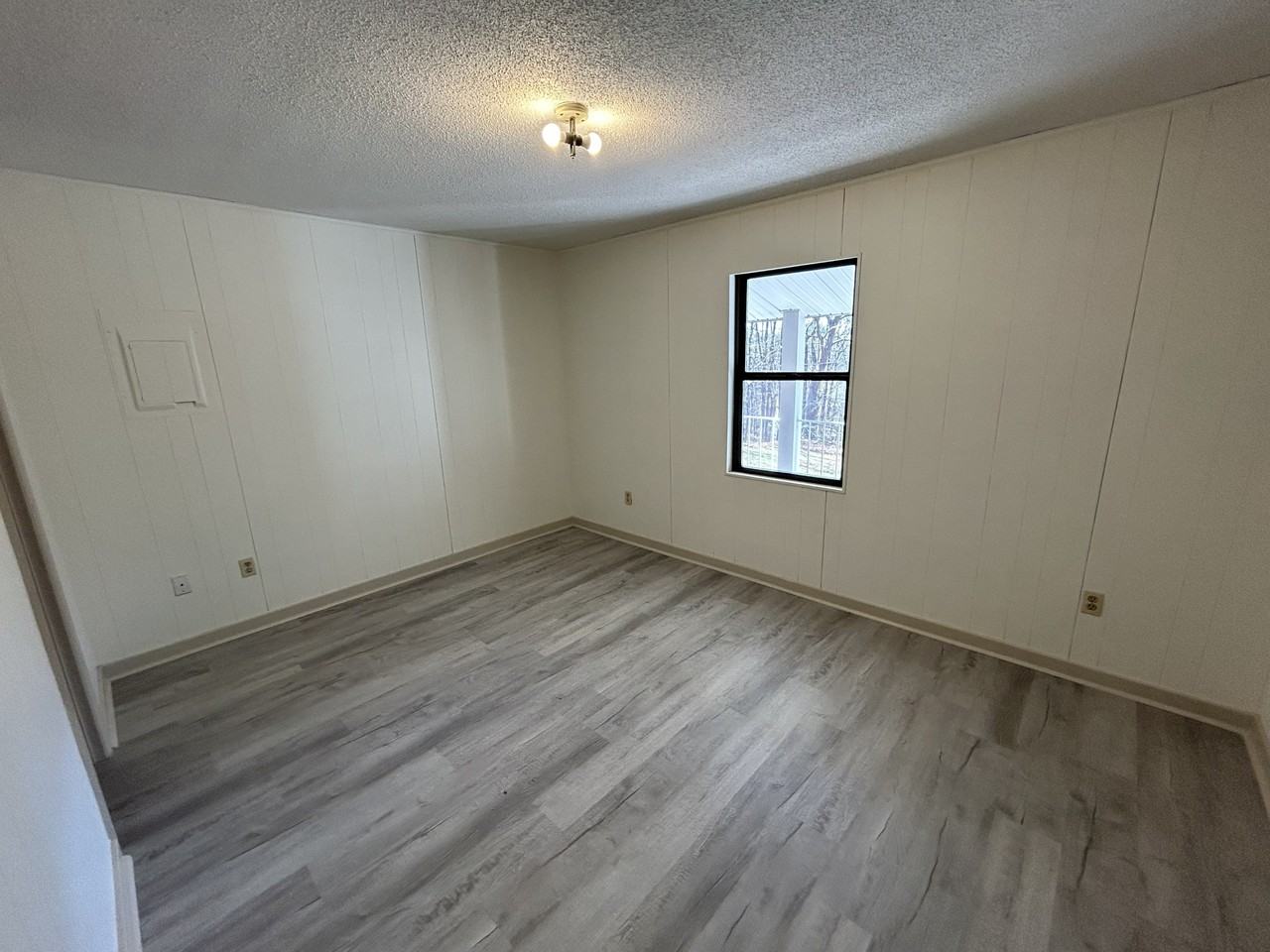 79 Ridgemont Cir #5 - Photo 4 of 6