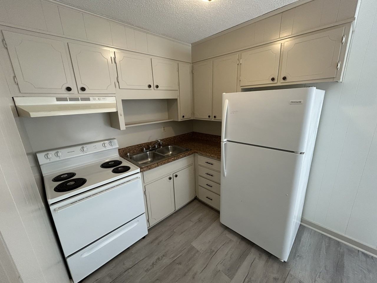 79 Ridgemont Cir #3 - Photo 3 of 7