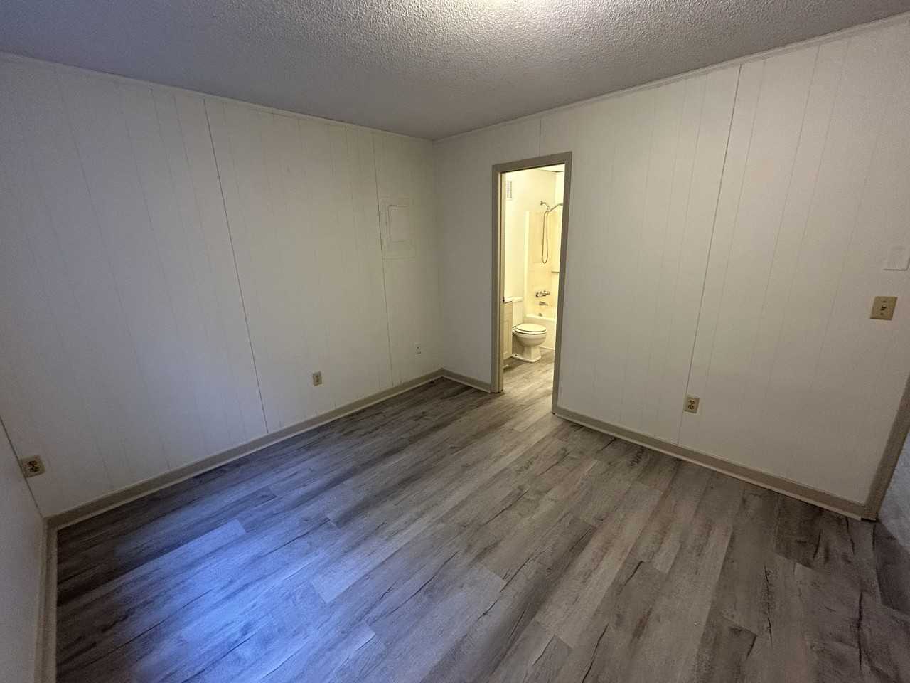 79 Ridgemont Cir #1 - Photo 7 of 8