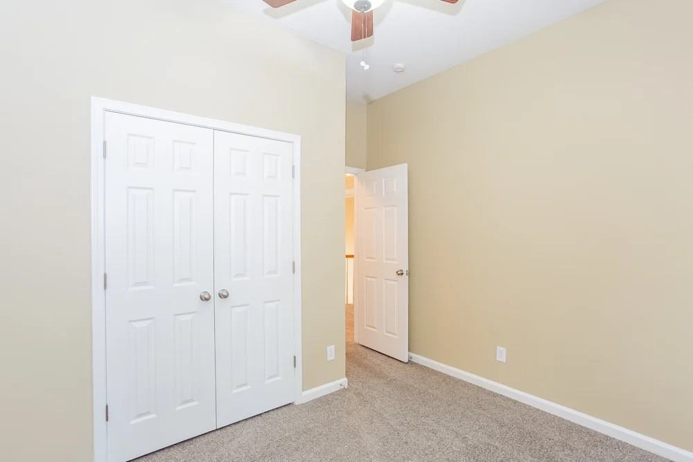 1364 Yorkshire Pl Nw #NA - Photo 5 of 11