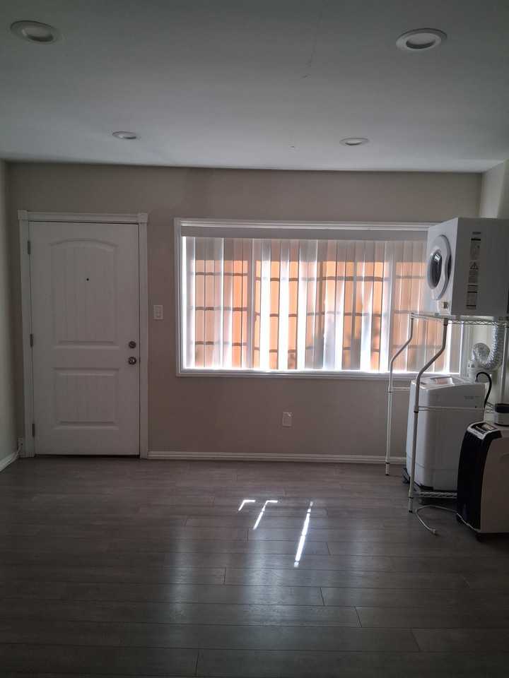 5852 David Avenue - Photo 6 of 13