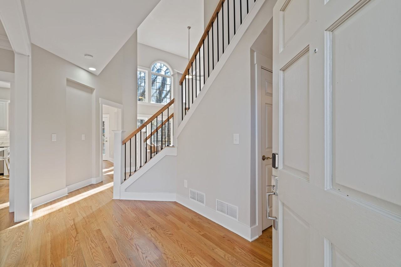 3627 Chestnut Dr #NA - Photo 2 of 45