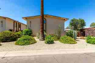 4848 N Woodmere Fairway Apt 15 - Photo 1 of 1